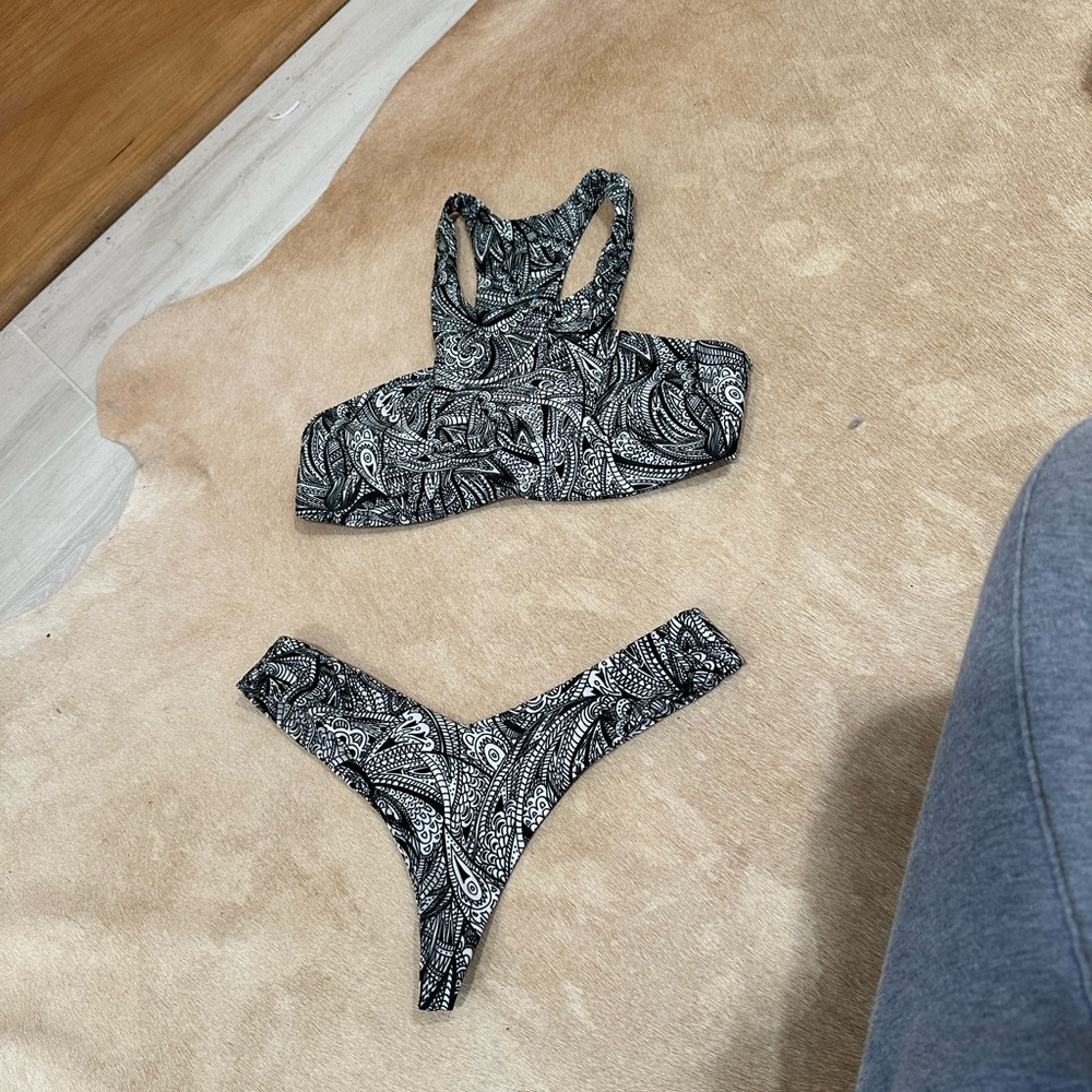 STONE FOX SWIM Henna Bambi Tucker bikini